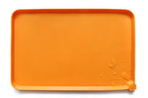 Alfombrilla de alimentación Hoki Found anti-derrame para perros y gatos, color naranja.