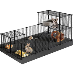 HOOBRO guinea pig cage waterproof mat close-up showing mess-free flooring