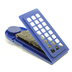 Innovative Marine Gourmet Gadget Grazer PRO magnet attachment closeup improves easy removal of uneaten food.