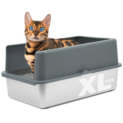 iPrimio XL stainless steel litter box lid top view shows roomy enclosure for tidy multi-cat setups