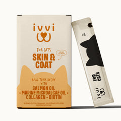 ivvi skin coat cat sachets packaging for convenient daily skin and coat care.