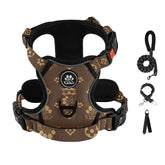 IVY&LANE No Pull Harness front clip for controlled walks with steady guidance
