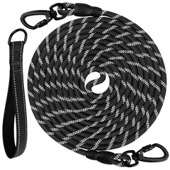 Joytale long leash with removable padded handle boosts comfort during long walks.