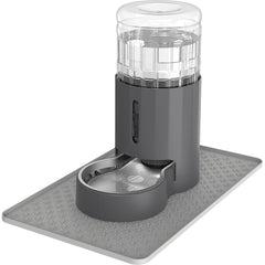 JUNSPOW cat water dispenser with placemat reduces spills and keeps floors dry.
