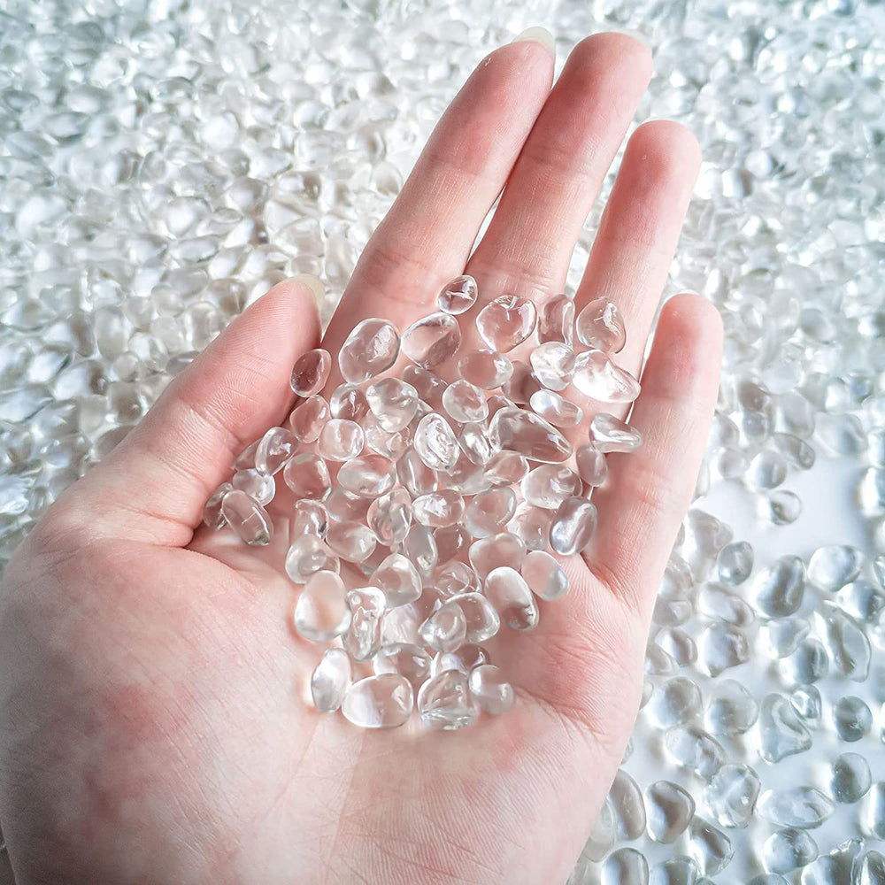 Keedolla clear gravel tank view for vibrant aquarium décor and safe substrate.
