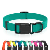 Collar KIDDING PETS impermeable verde esmeralda, ideal para paseos al aire libre y playa.