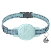 Kitty Kompass Tile-sticker-holder collar blue closeup showing secure tile pocket and slim design.