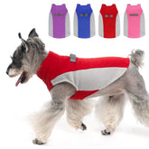 KOOLTAIL suéter pequeño para perro, visto de frente, aporta calor y confort.