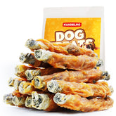 KUADELRO pollo envuelto con piel de bacalao, snack proteico para perros.