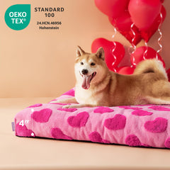 LE SURE dog bed anti-slip bottom keeps it secure on floors for mess-free lounging.