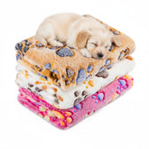 LeapSheep heart-pattern pink blanket keeps small dogs cozy for naps