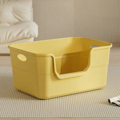 LoopTime large cat litter box with high walls helps contain litter and spills.
