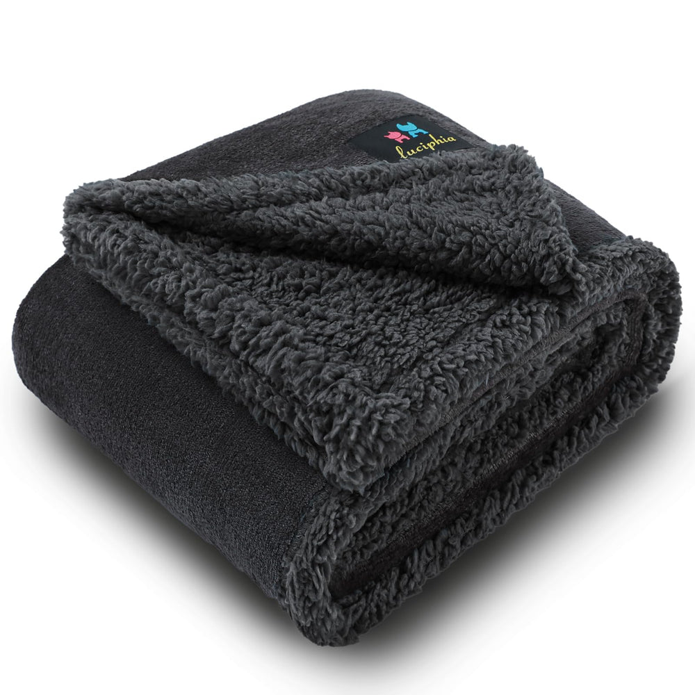 Luciphia waterproof bed blanket front view shows plush fleece and reversible warmth for pets.