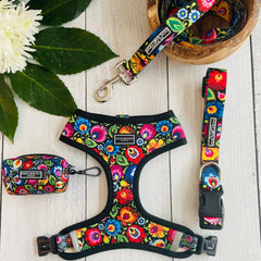 Lucky Love Dog Leash two-width option ensures the right fit for your pup.