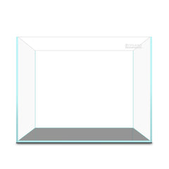 LYPHARD AQUARIUMS high-transparency glass offers bright underwater scenes