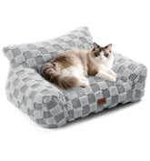 MADE 4 PETS cat bed close-up shows cozy checkered faux fur for lounging.