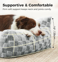 MADE 4 PETS cat bed non-slip base keeps bed steady on floors.