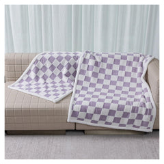 Maidewow waterproof pet blanket purple check closeup highlights cozy sherpa lining and stylish color accent.