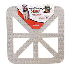 Mammoth X-Mat close-up nodules provide a non-electric paw deterrent.