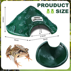 Memorywuu Toad House side view in green blending with garden décor