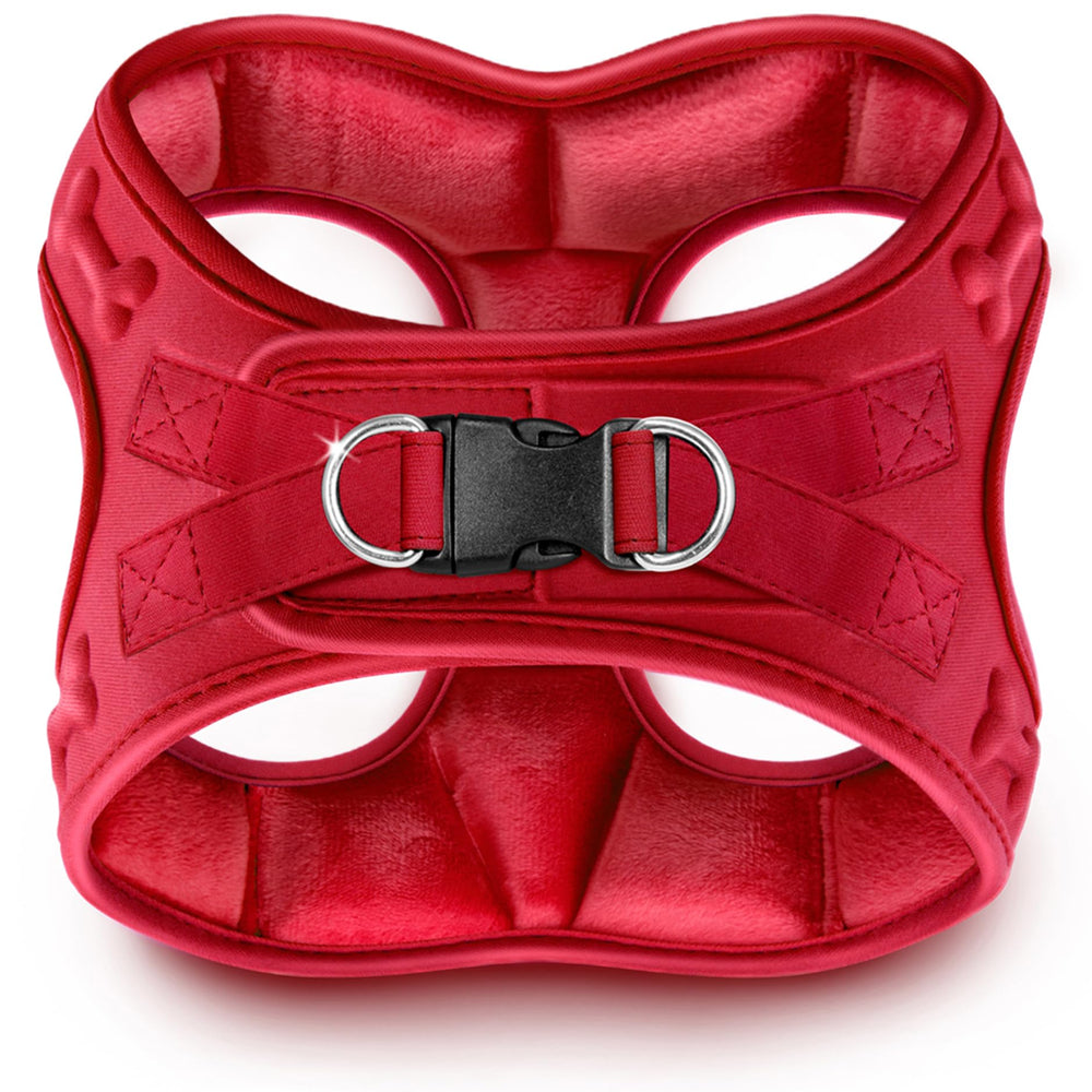 Metric USA comfort-fit step-in harness closeup shows soft padding for all-day comfort on walks.