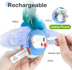 Migipaws Modulo de Chirrido Automático captura la atención del gato.