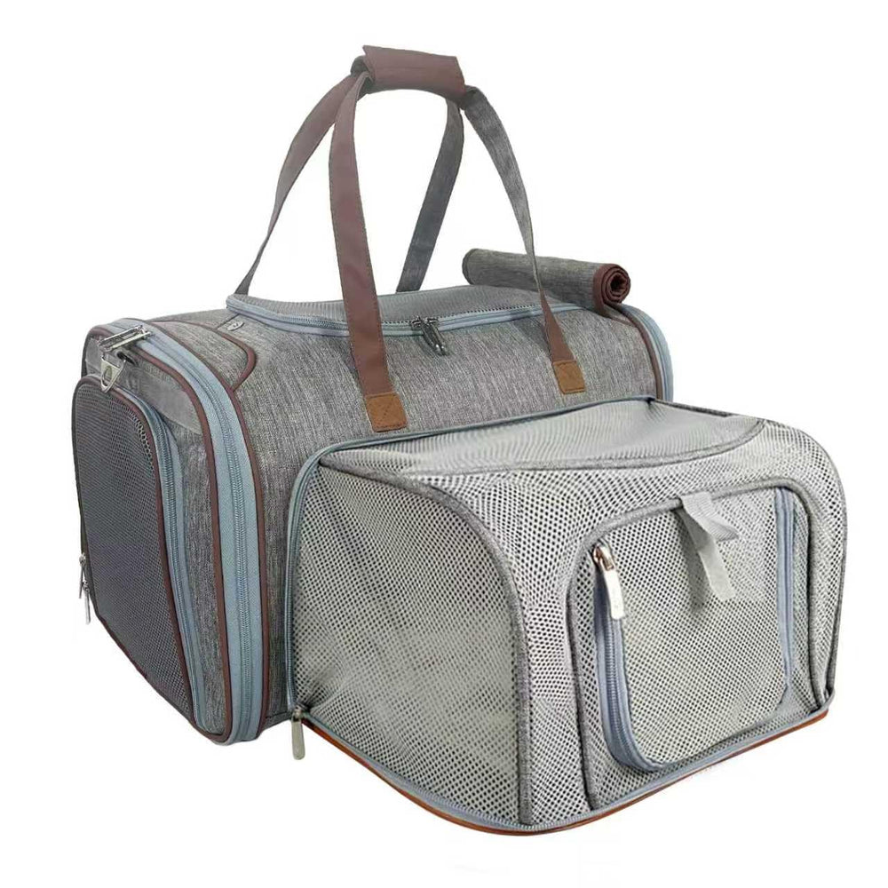 Mr. Peanut's Gold Series Big Apple XL carrier top view with mesh windows and airflow.