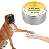 Cera para patas Natureland en empaque práctico facilita uso diario en casa.