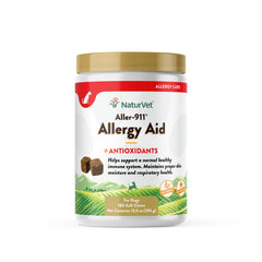 NaturVet Aller-911 soft chews dog-treat scene highlighting immune-supporting formula