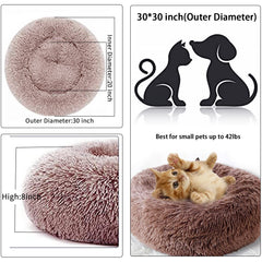 Nisrada bed with anti-slip bottom stays put on floors and seats.