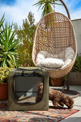 Noah & Paw collapsible crate 900D oxford cover with reinforced seams for travel.