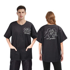 Noverlife grooming smock with pockets keeps tools within reach during pet grooming