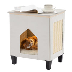nuromy cat house entrance view with soft fur cushion supporting warmth and comfort