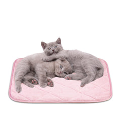 NWK Fluffy self-warming cat mat plush fur close-up invites cozy naps.