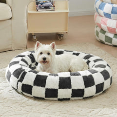 Ohocut Checkered Dog Bed outer view highlights inviting pattern and cozy appeal.