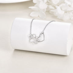 ONEFINITY dog-cat paw necklace detail image showing durable craftsmanship for everyday wear