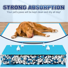 Oomicat high-absorb-core pads lock moisture and form a gel instantly.
