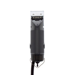 Oster Golden A5 cryogenx size-10 blade close-up for durable grooming performance.