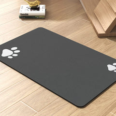 PADOOR absorbent pet mat catching spills for mess-free meals.