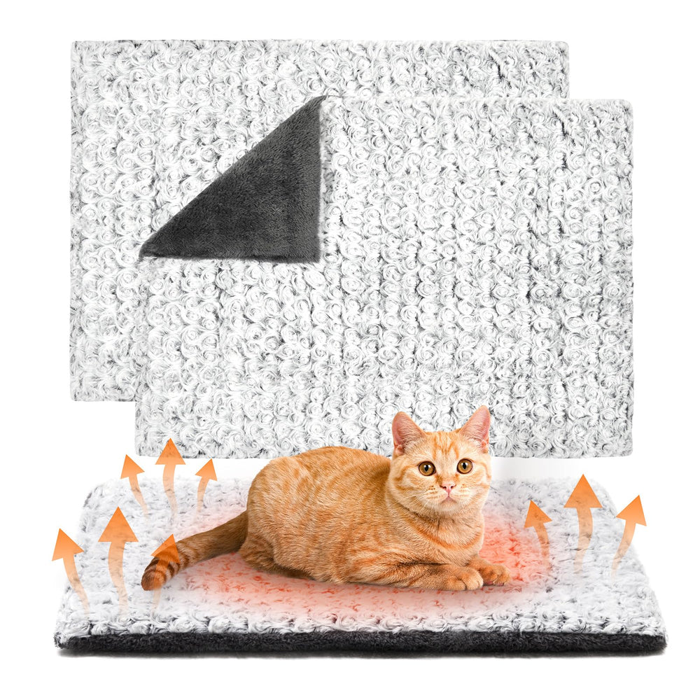Papettly two-pack self-warming cat bed packaged for easy warmth