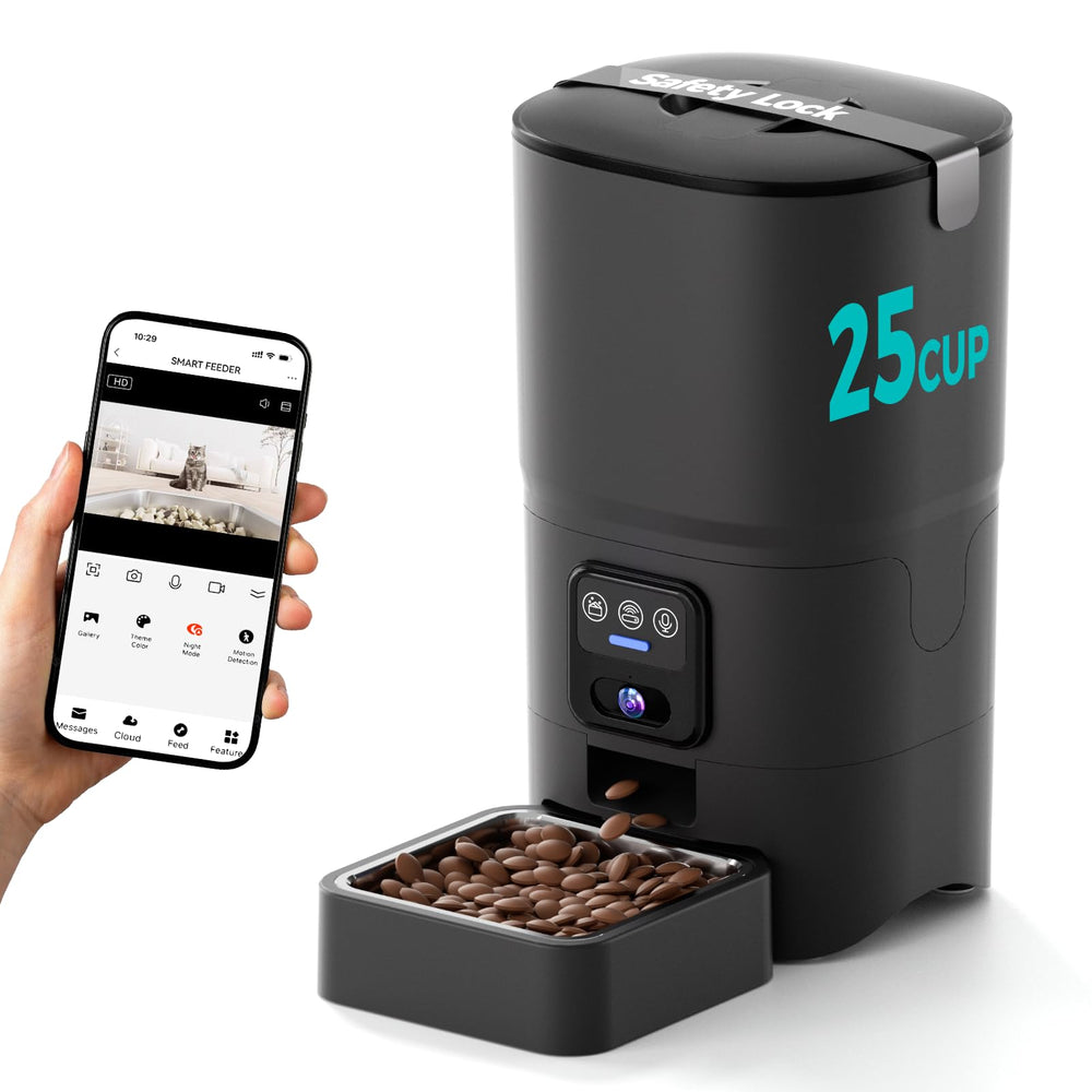 PAPIFEED automatic feeder front view for easy daily feeding schedule