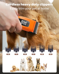 PAPMINI thick coat clipping action demonstrates smooth trims on dense fur