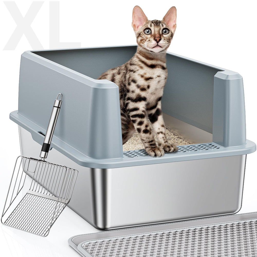 PEDIBAT XL litter box exterior with lid for privacy and reduced tracking.