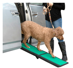Pet Gear supertraX ramp fully extended for easy pet loading