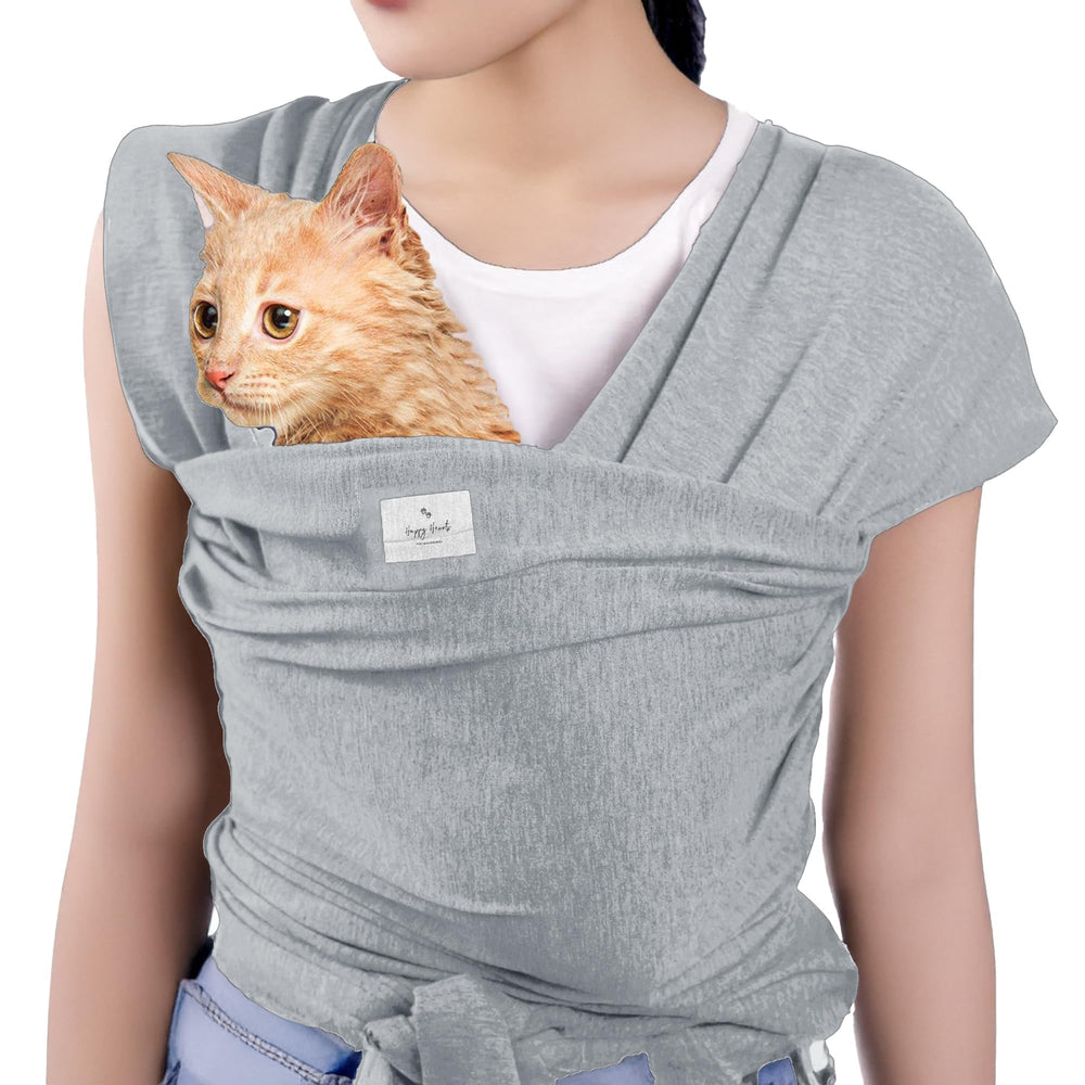 Pet-Sling-Carrier grey close-up of soft cotton fabric for comfortable daily wear.