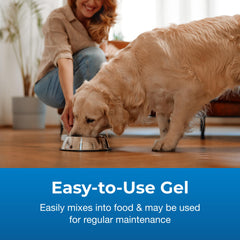 PetAg Bene-Bac Plus Pet Gel 15 g syringe used on a cat for easy oral supplementation.