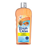 PetAg Fresh ’n Clean shampoo bottle shows Classic Fresh scent for lasting fragrance.
