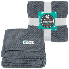 PetAmi dog blanket leakproof layers close-up demonstrating spill protection.