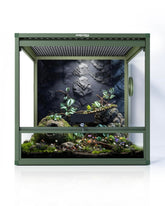 Phailozoo MagicCube front door for secure access during feeding and cleaning