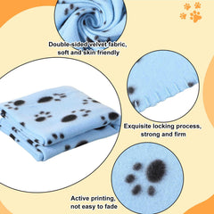 Preboun star-pattern blanket adds soft comfort for kittens and puppies.